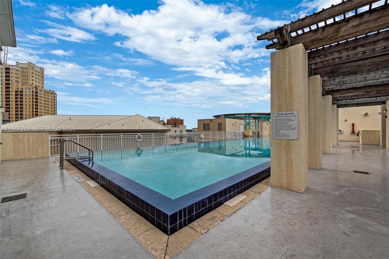 7290 SW 90th St , Unit 202, Miami, FL 33156 Photo