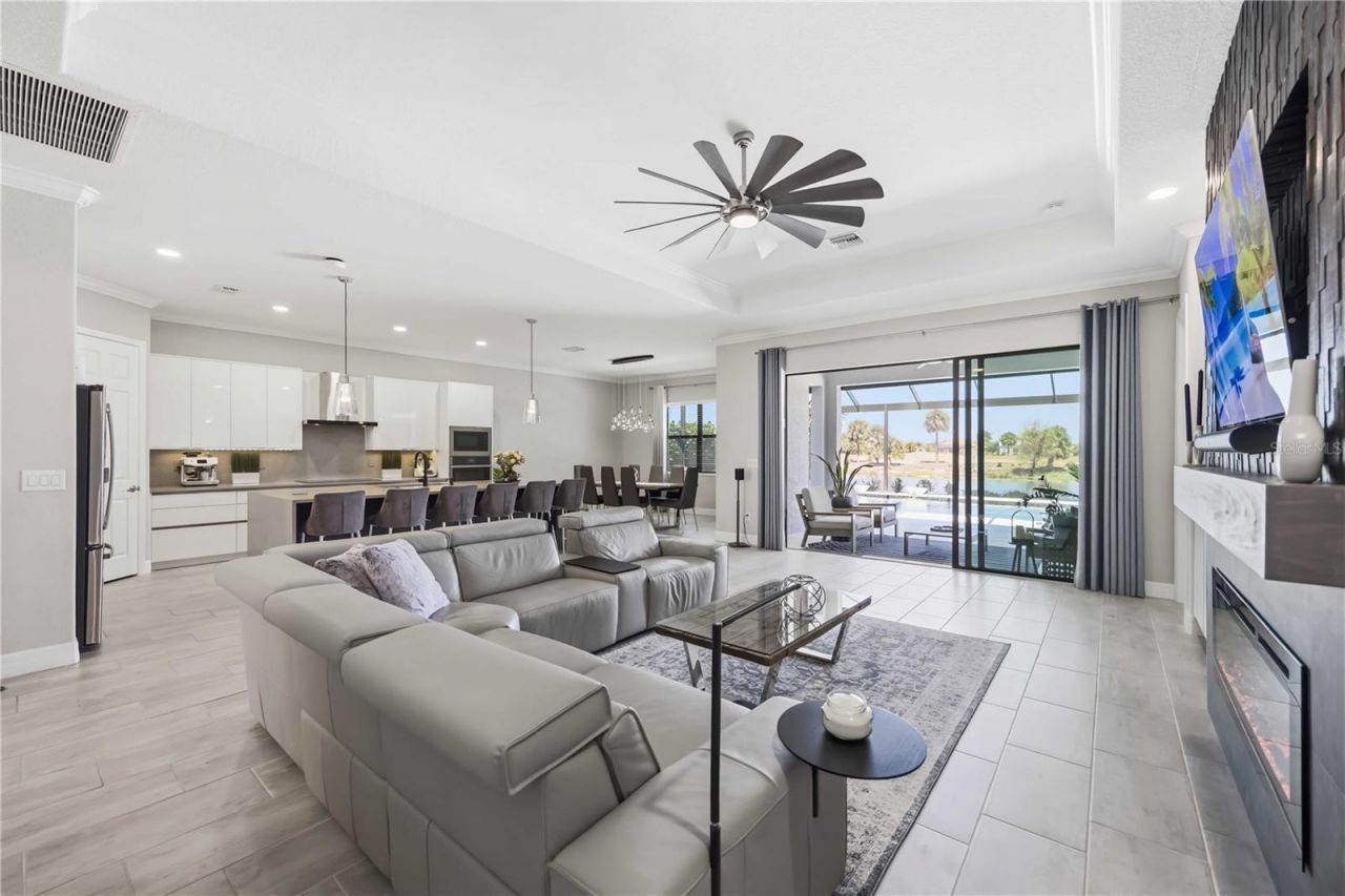 10744 Tarflower Drive, Venice, FL 34293 Photo