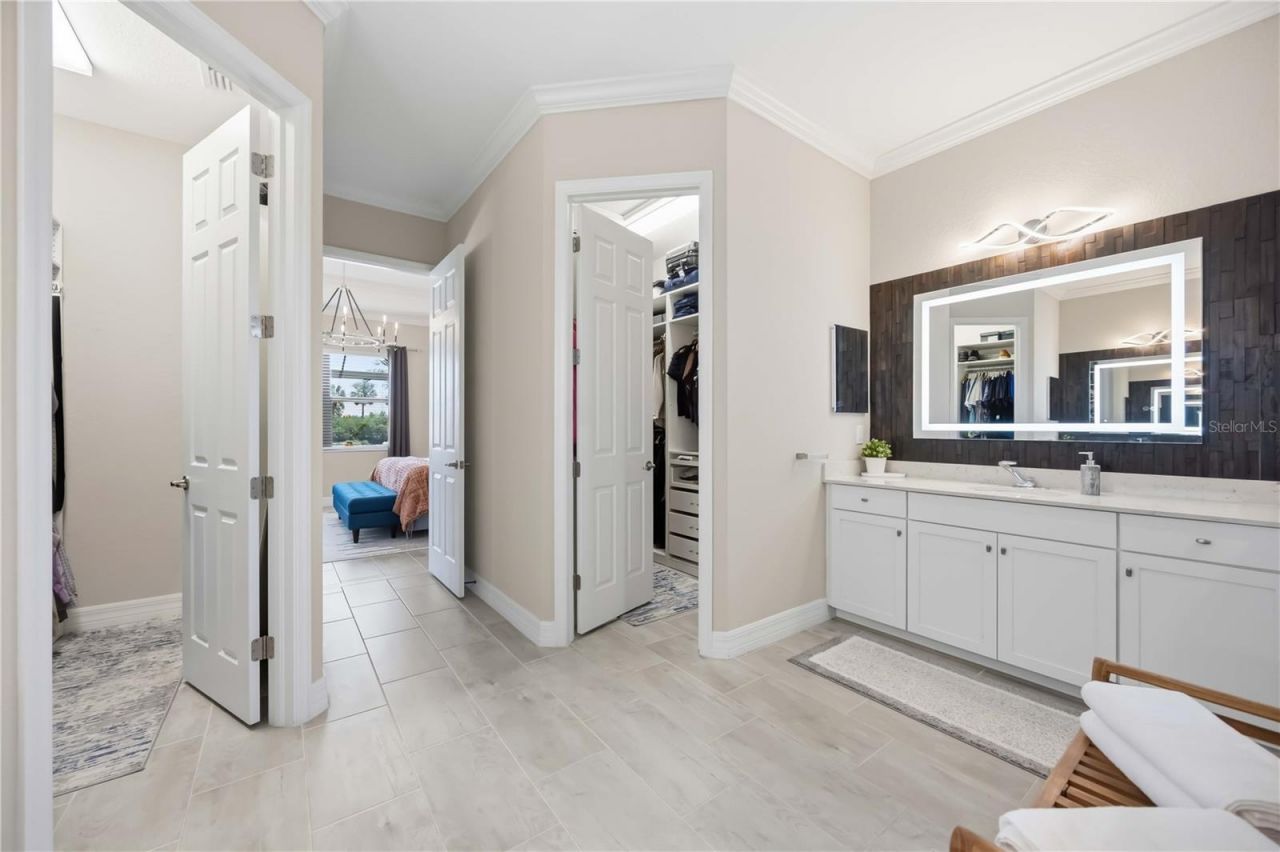 10744 Tarflower Drive, Venice, FL 34293 Photo