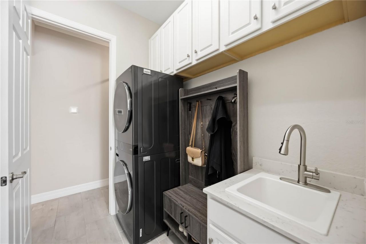 10744 Tarflower Drive, Venice, FL 34293 Photo