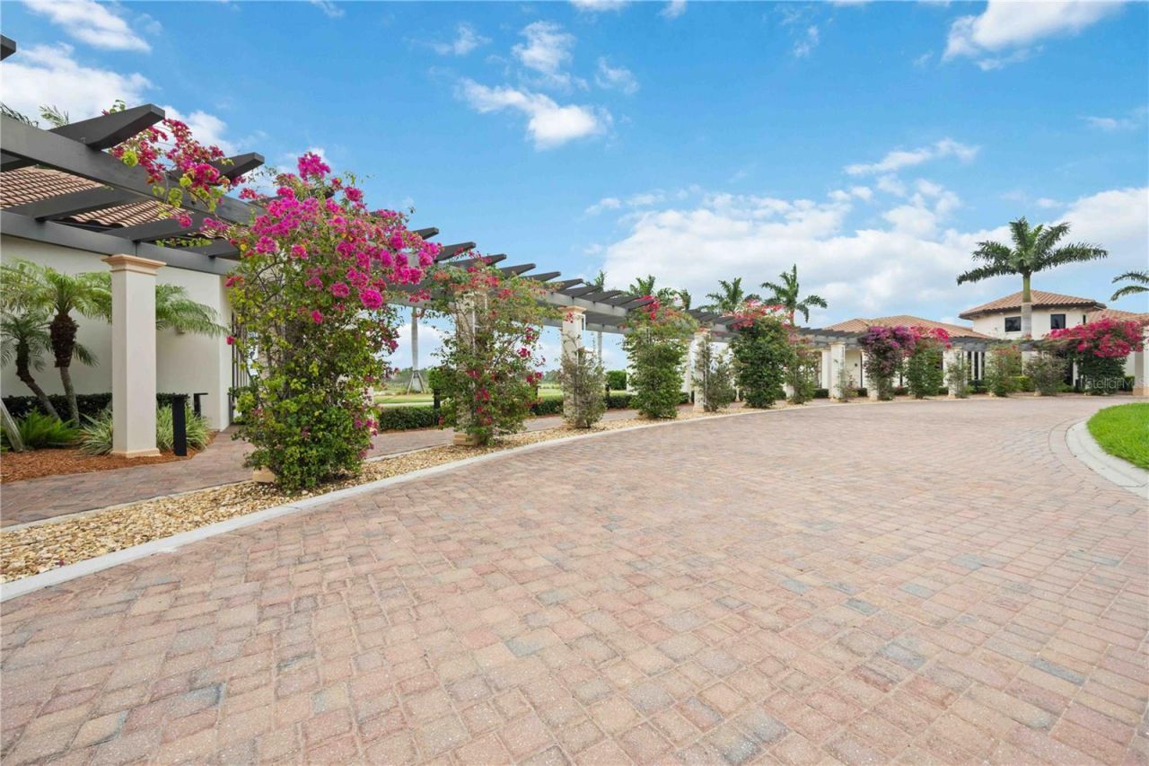 10744 Tarflower Drive, Venice, FL 34293 Photo