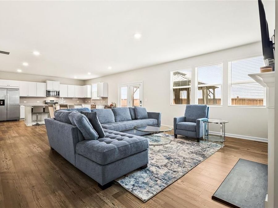 Property Image 6