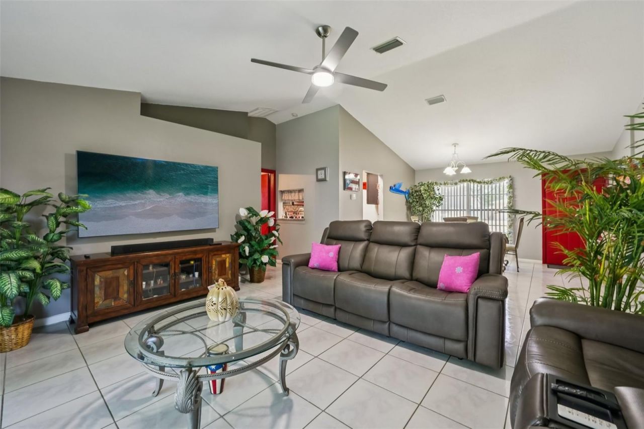 11178 Oakhaven Drive , Pinellas Park, FL 33782 Photo