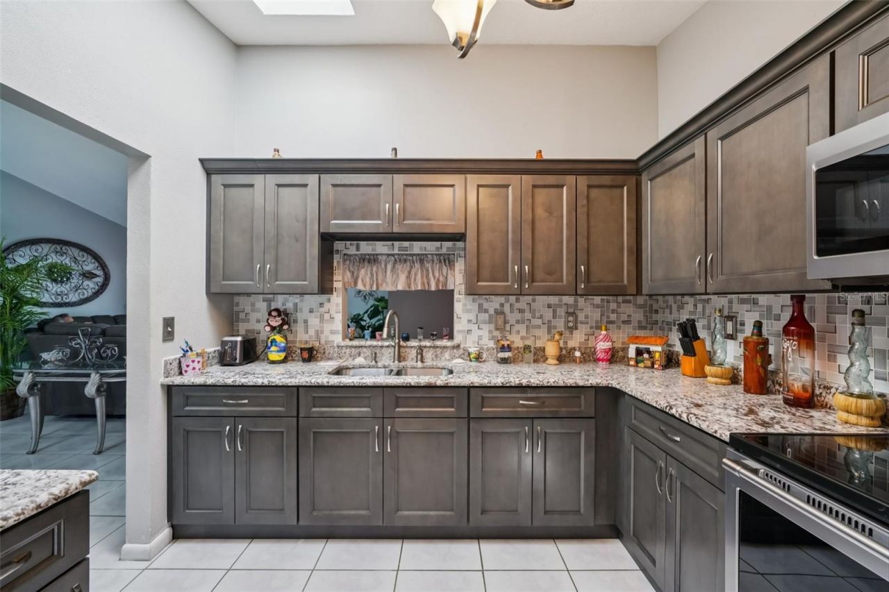 11178 Oakhaven Drive , Pinellas Park, FL 33782 Photo