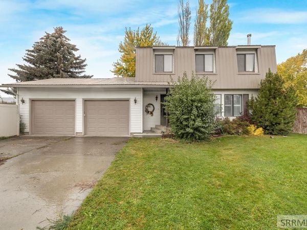 203 Hummingbird Place, SHELLEY, ID 83274