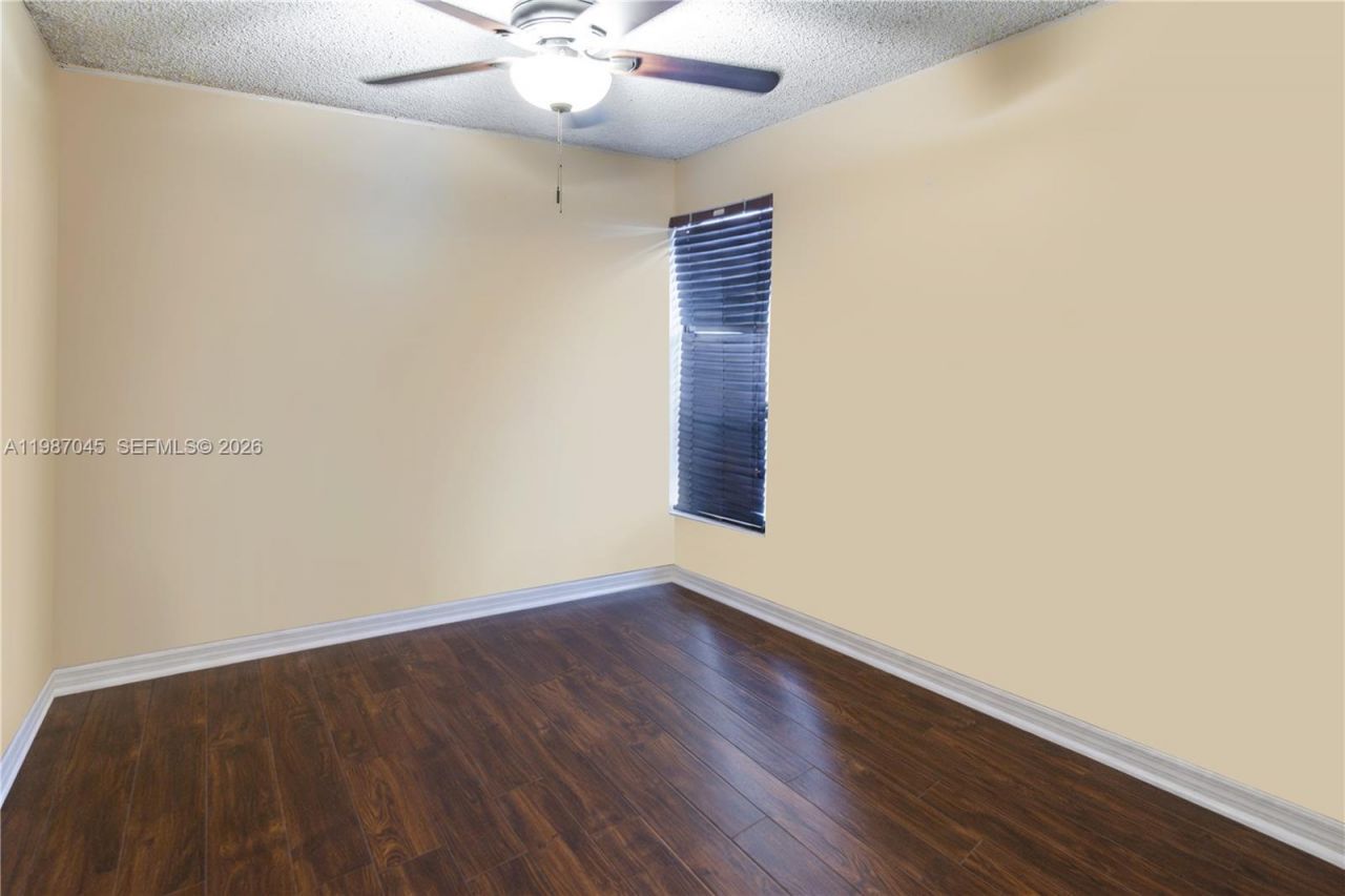 8980 Palm Tree Ln , Unit 8980, Pembroke Pines, FL 33024 Photo