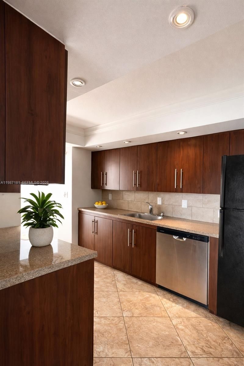 2401 S Ocean Dr, Unit 701, Hollywood, FL 33019 Photo