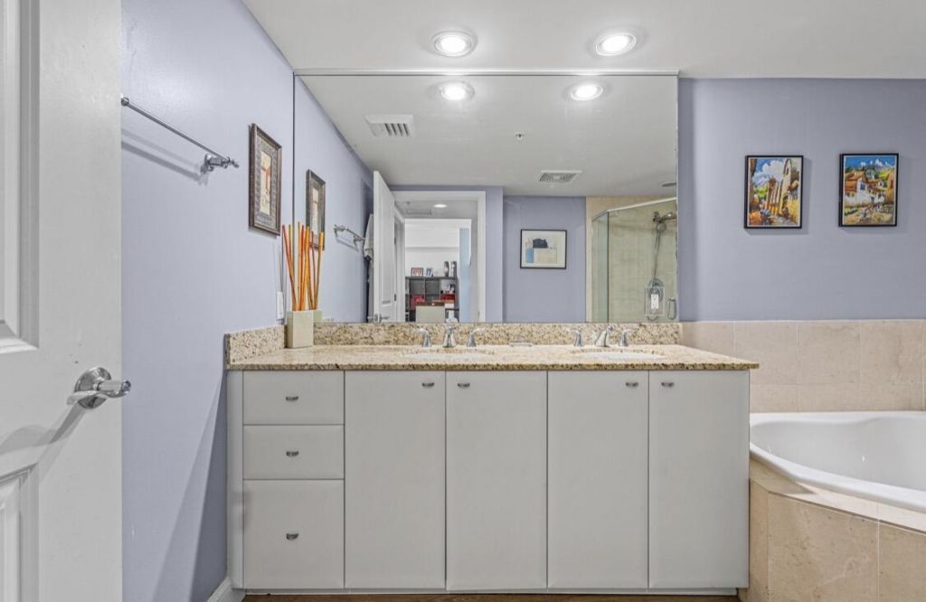 610 W Las Olas Boulevard, Unit 920n, Fort Lauderdale, FL 33312 Photo