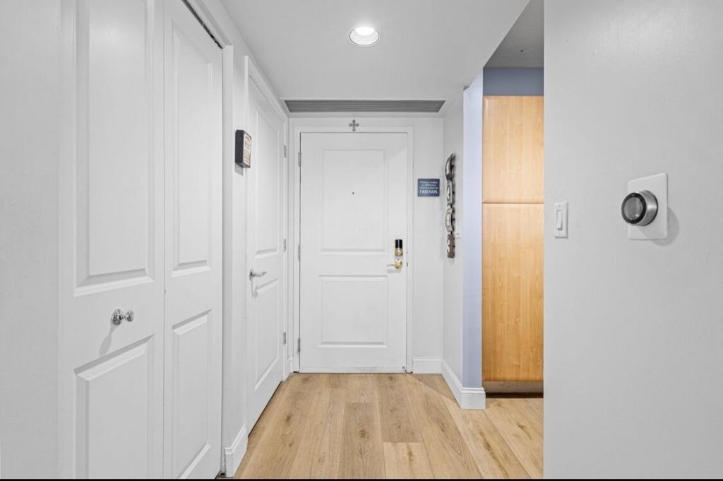 610 W Las Olas Boulevard, Unit 920n, Fort Lauderdale, FL 33312 Photo