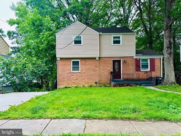 2500 LAKE AVENUE, LANDOVER, MD 20785