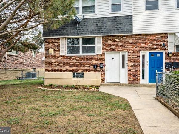 202 GREEN STREET, HOLMES, PA 19043