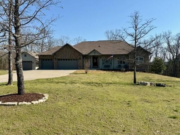 2325 Emory Creek Boulevard, Branson, MO 65616