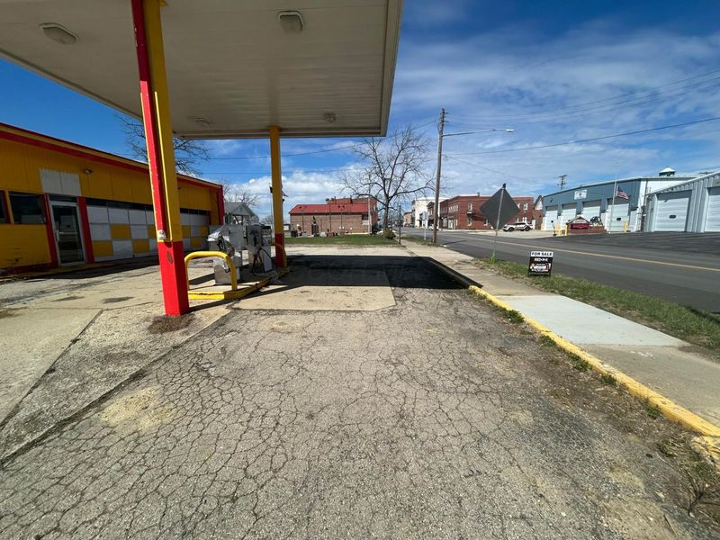 31 S Main Street, Jeffersonville, OH 43128 Photo 14