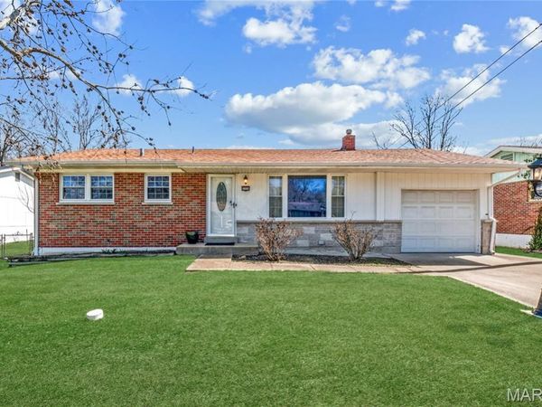 2326 Hennepin Drive, St Louis, MO 63114