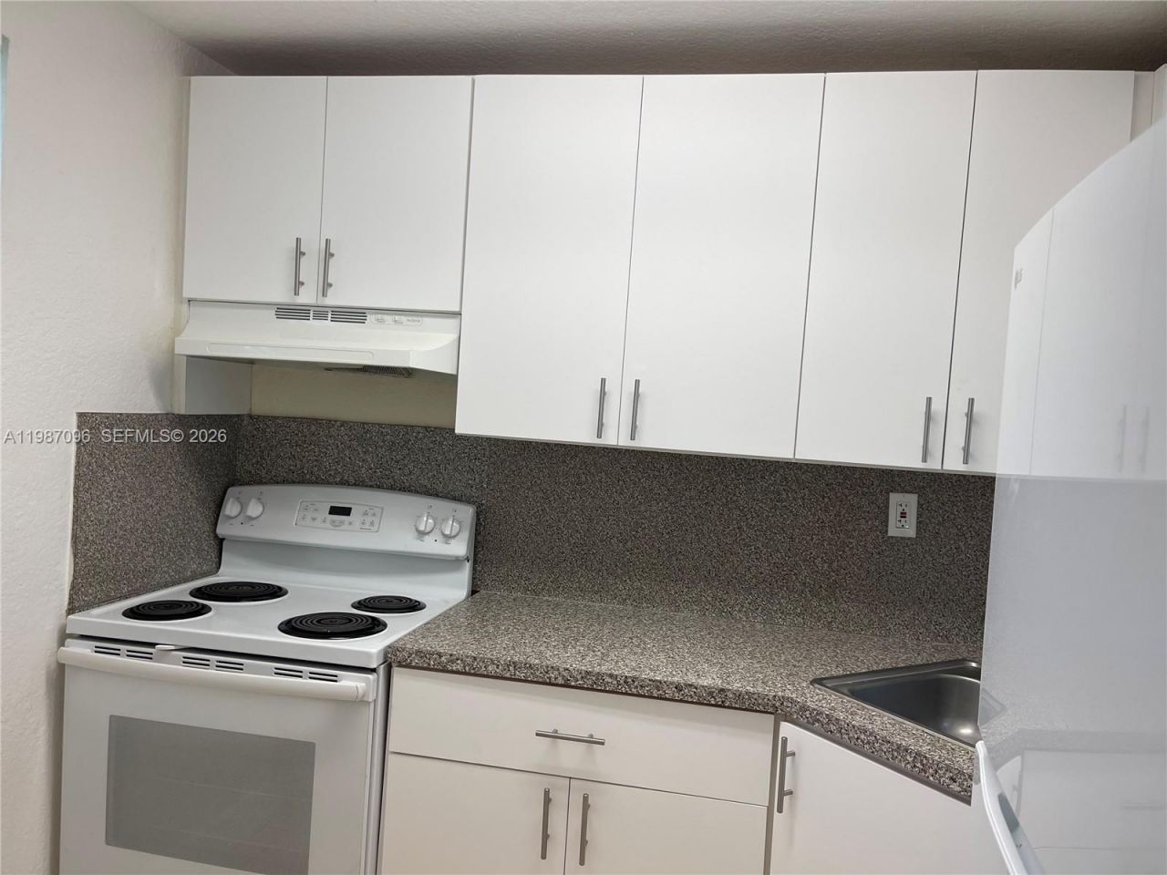 17255 SW 95th Ave , Unit 114, Palmetto Bay, FL 33157 Photo