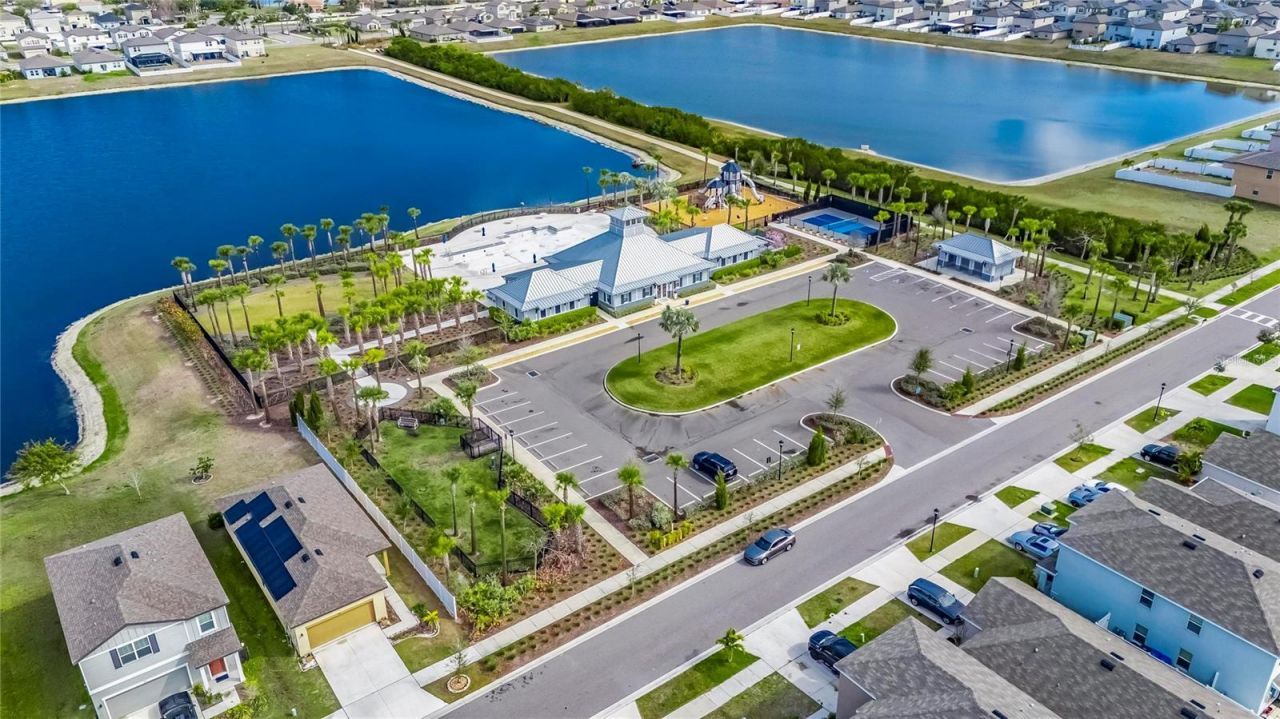 1324 Ocean Spray Drive , Ruskin, FL 33570 Photo