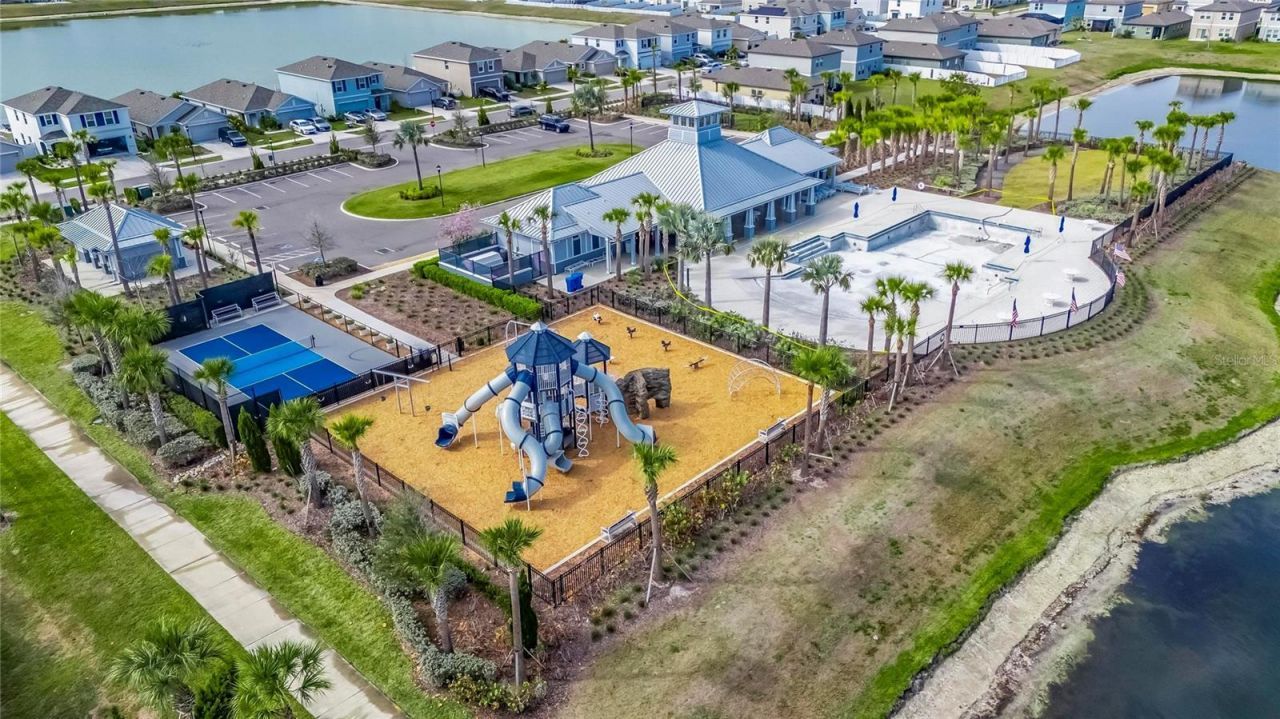 1324 Ocean Spray Drive , Ruskin, FL 33570 Photo