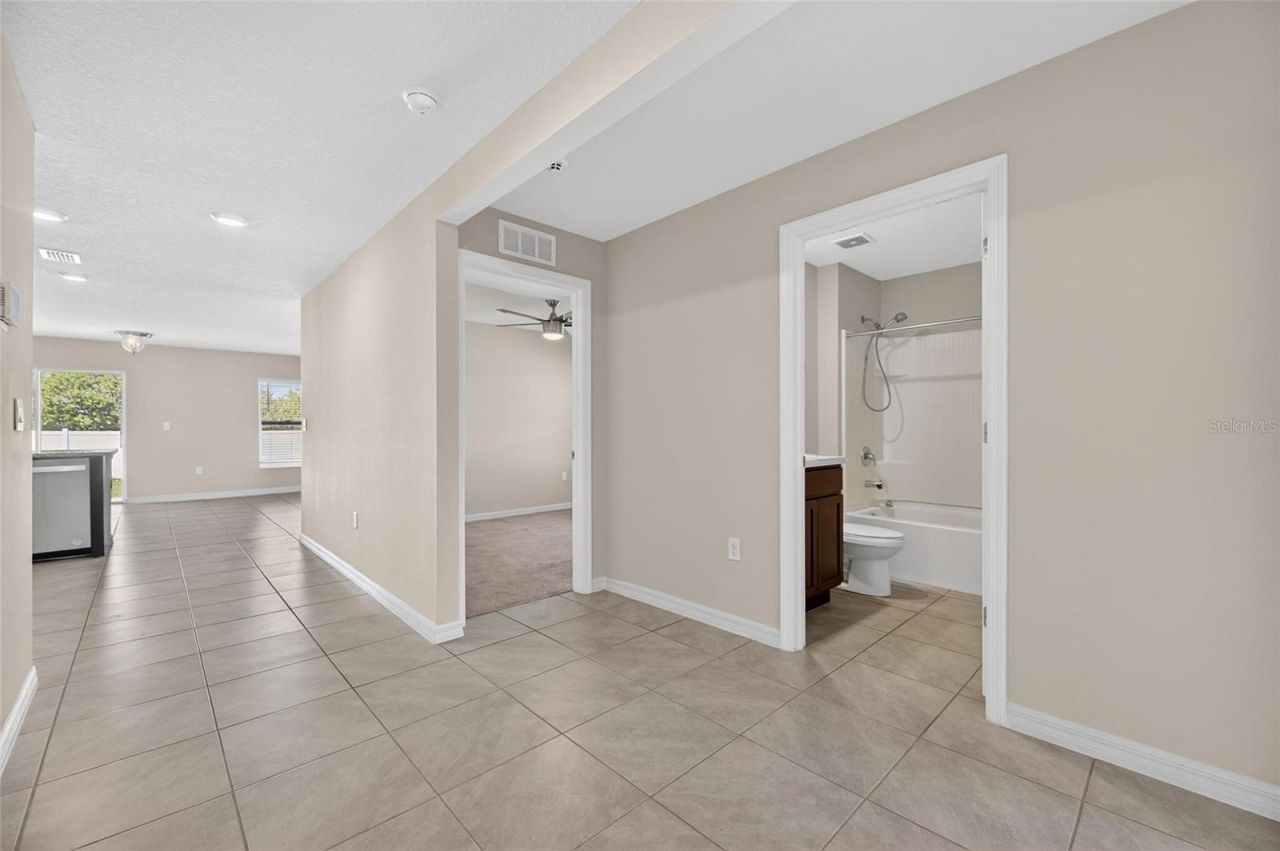 1324 Ocean Spray Drive , Ruskin, FL 33570 Photo