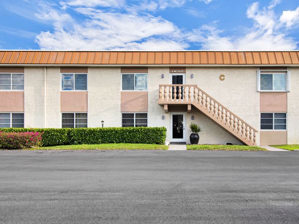 9 NE 19th Court, Unit 212c, Wilton Manors, FL 33305