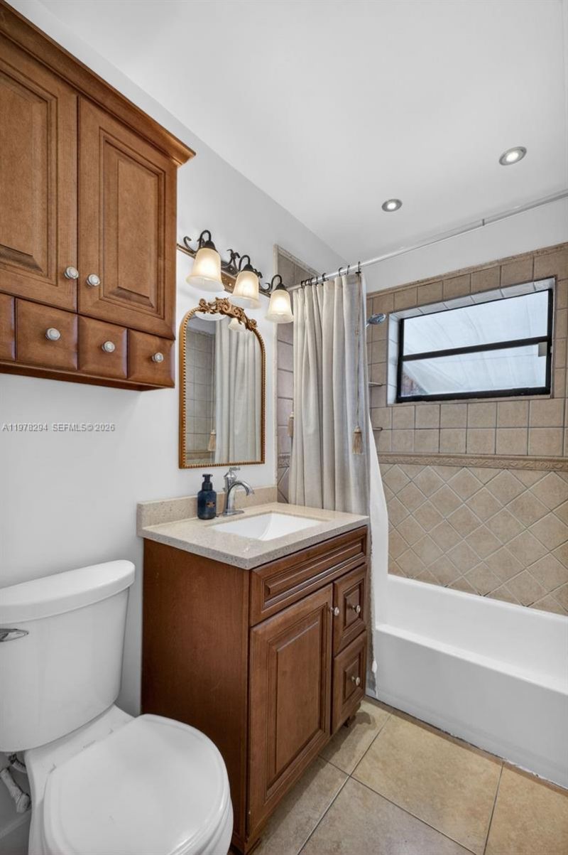 731 N 69th Ave , Hollywood, FL 33024 Photo