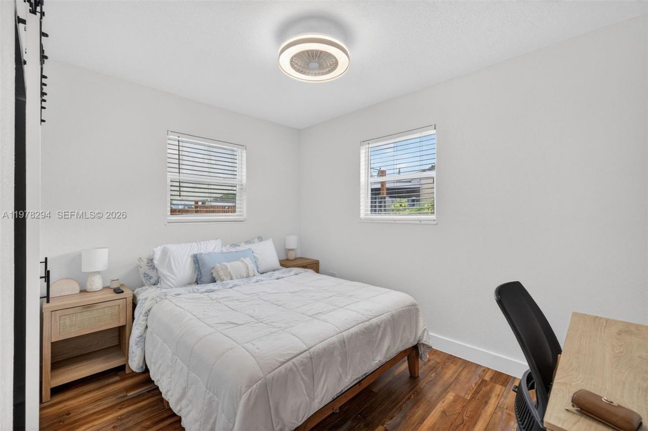 731 N 69th Ave , Hollywood, FL 33024 Photo