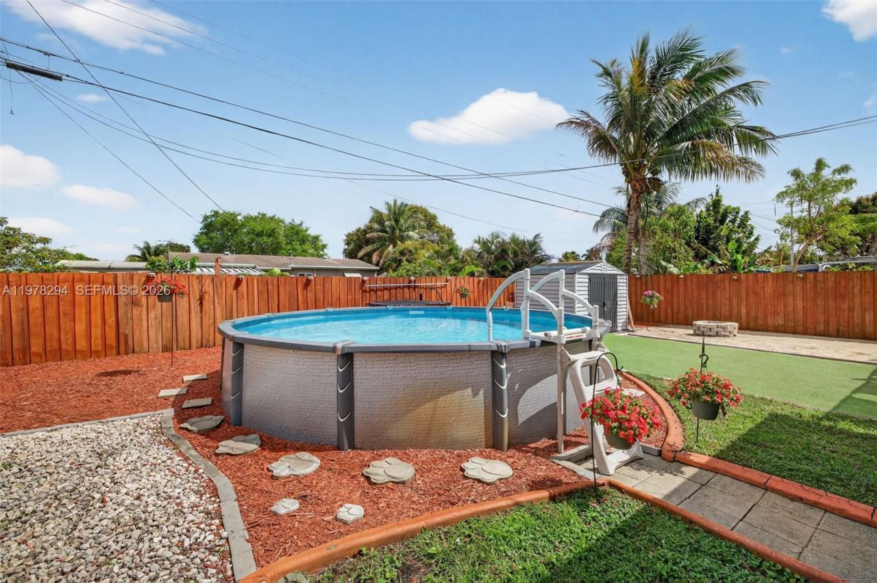 731 N 69th Ave, Hollywood, FL 33024 Photo