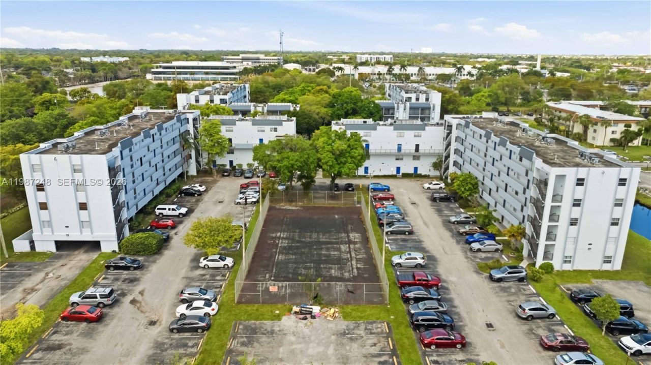 7521 NW 16th St, Unit 4307, Plantation, FL 33313 Photo