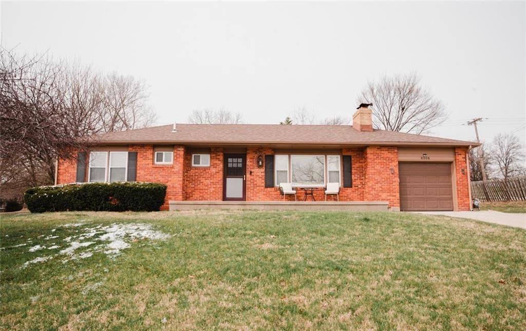 8308 N Troost Avenue, Kansas City, MO 64155 Main Photo