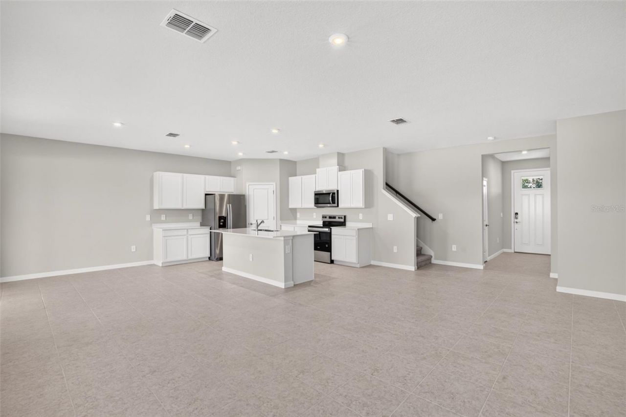 5628 Skylight Way, Palmetto, FL 34221 Photo