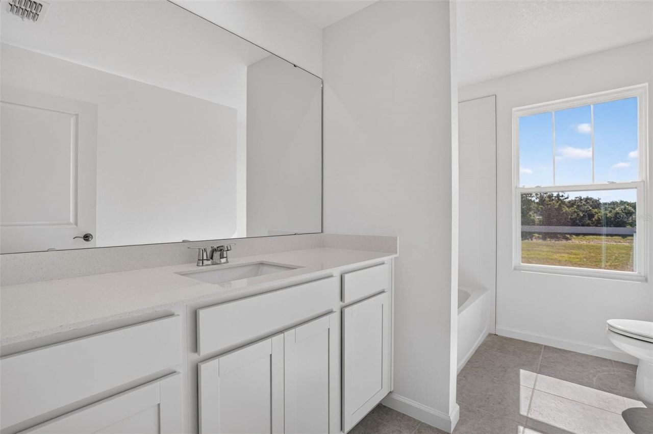 5628 Skylight Way, Palmetto, FL 34221 Photo