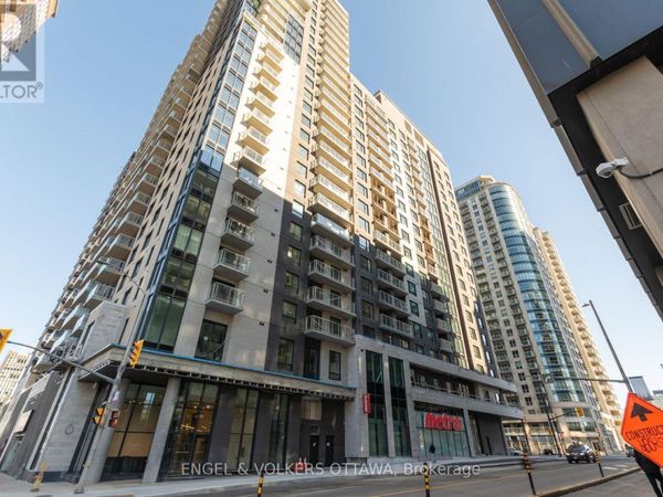 180 George Street, Unit 804, Ottawa, ON K1N0G8