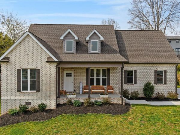 115 Crossroads Blvd , Oak Ridge, TN 37830