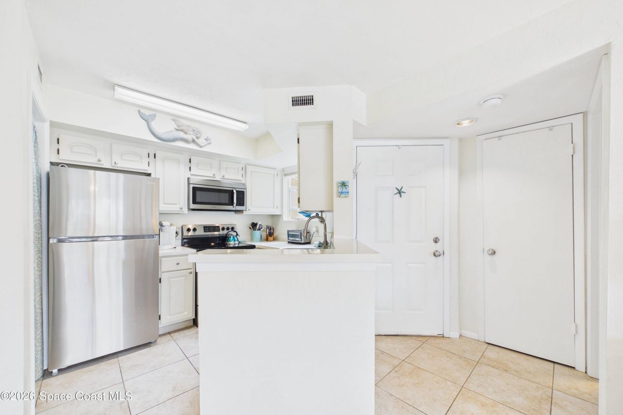 1800 Charlesmont Drive, Unit 6-107, Melbourne, FL 32903 Photo