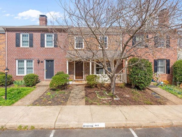 940 HUNTWOOD LN, Charlottesville, VA 22901