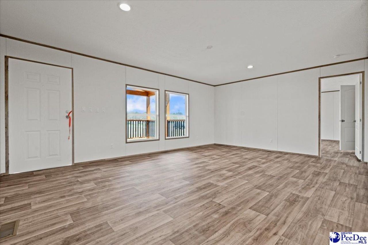 2026 Una Rd Photo 10