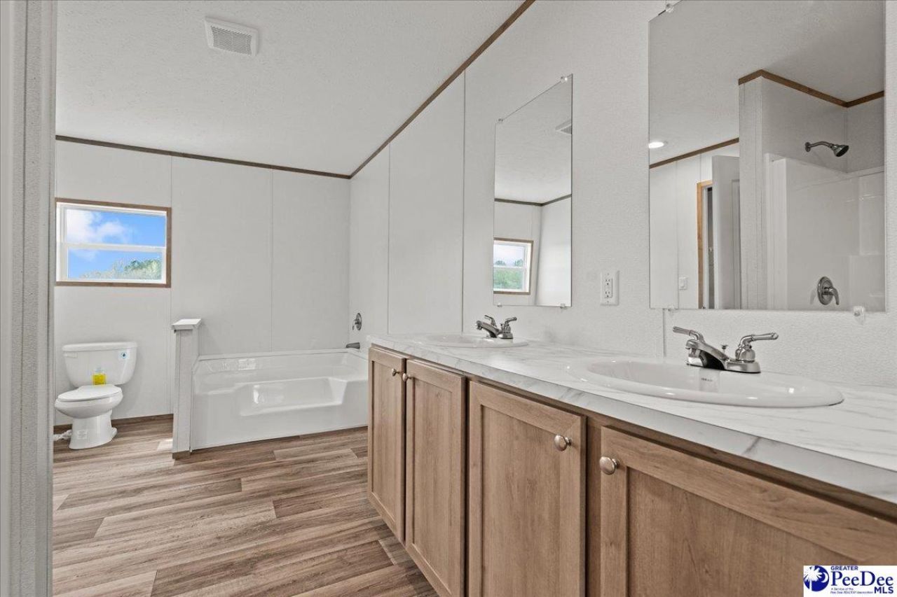 2026 Una Rd Photo 15