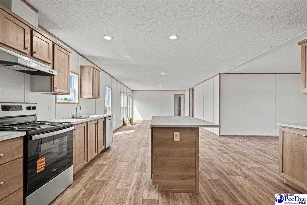 2026 Una Rd Photo 22