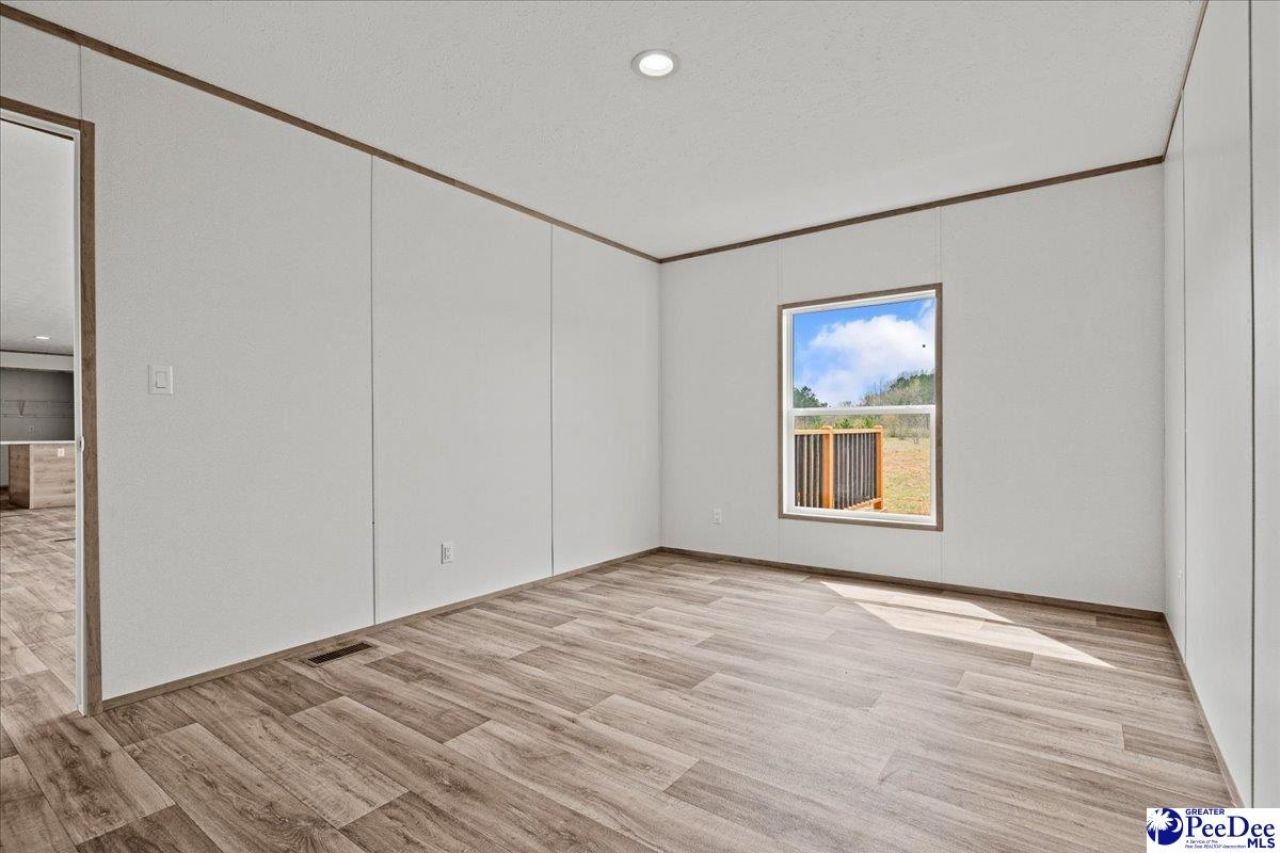 2026 Una Rd Photo 30