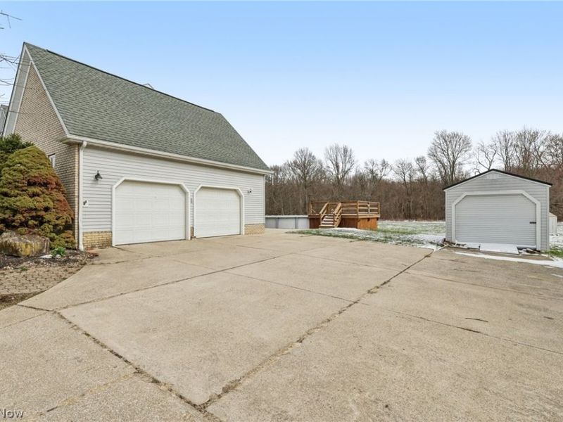 4184 Hunters Ridge Drive , Brimfield, OH 44266 Photo 2