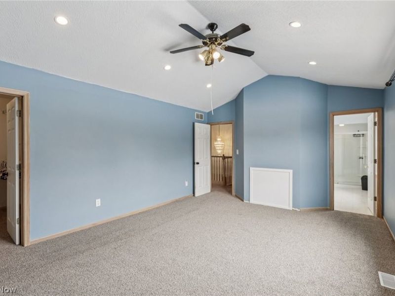 4184 Hunters Ridge Drive , Brimfield, OH 44266 Photo 23