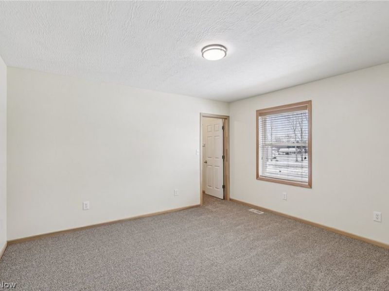 4184 Hunters Ridge Drive , Brimfield, OH 44266 Photo 33