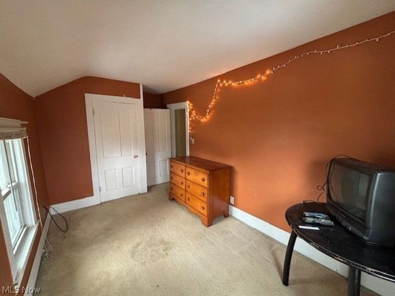 2430 W River Road N, Elyria, OH 44035 Photo 15