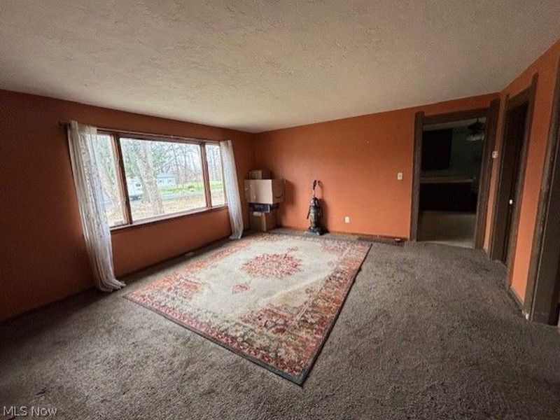 2430 W River Road N, Elyria, OH 44035 Photo 7