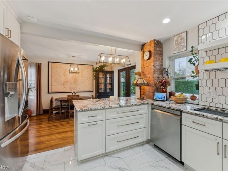 2253 Olive Avenue , Lakewood, OH 44107 Photo 12