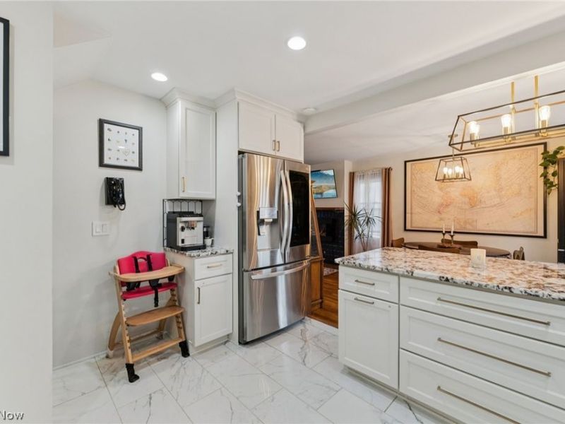 2253 Olive Avenue , Lakewood, OH 44107 Photo 13