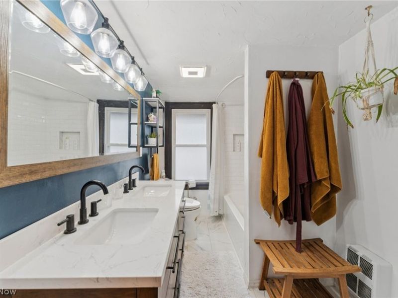 2253 Olive Avenue , Lakewood, OH 44107 Photo 19