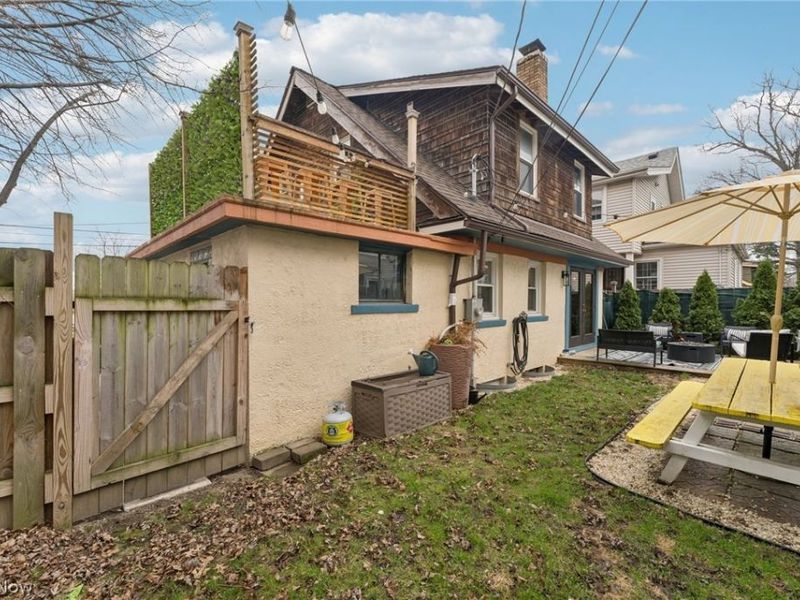 2253 Olive Avenue , Lakewood, OH 44107 Photo 29