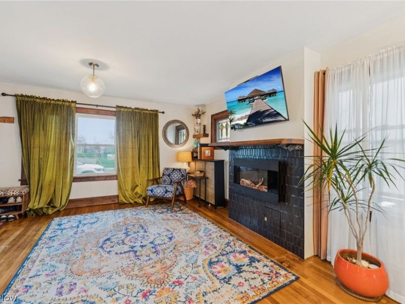 2253 Olive Avenue , Lakewood, OH 44107 Photo 4