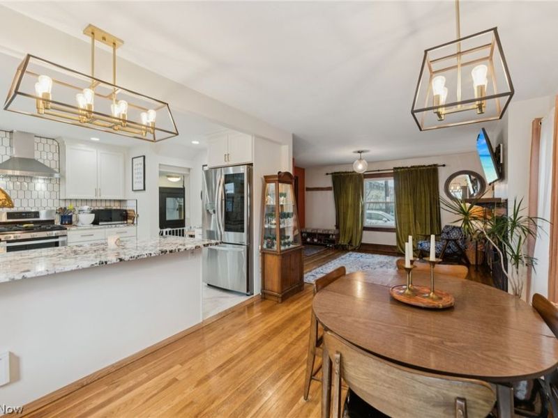 2253 Olive Avenue , Lakewood, OH 44107 Photo 6