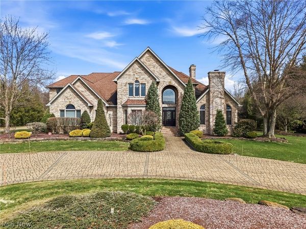 6624 Covington Cove , Canfield, OH 44406